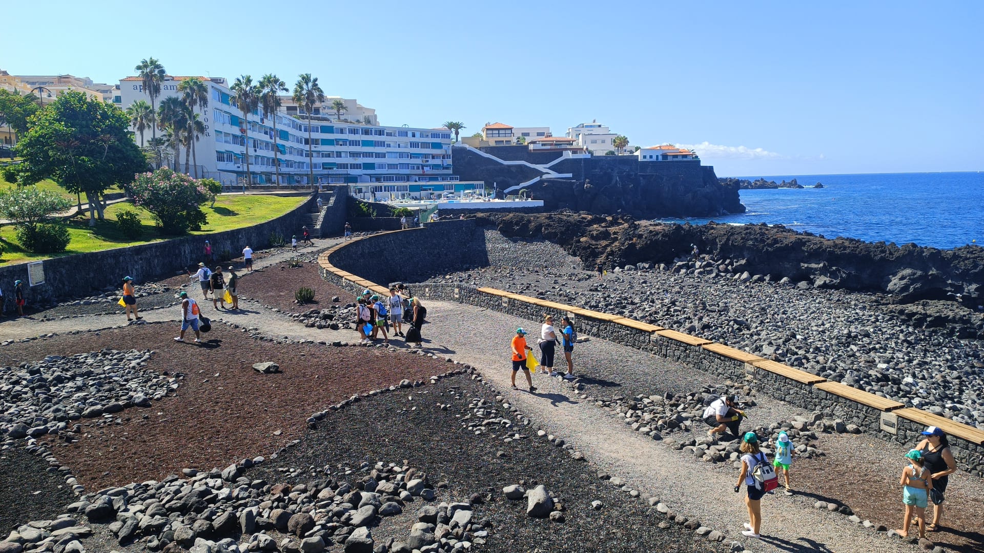 Mehr als 1.000 kg Müll wurden von der Küste von Santiago del Teide entfernt