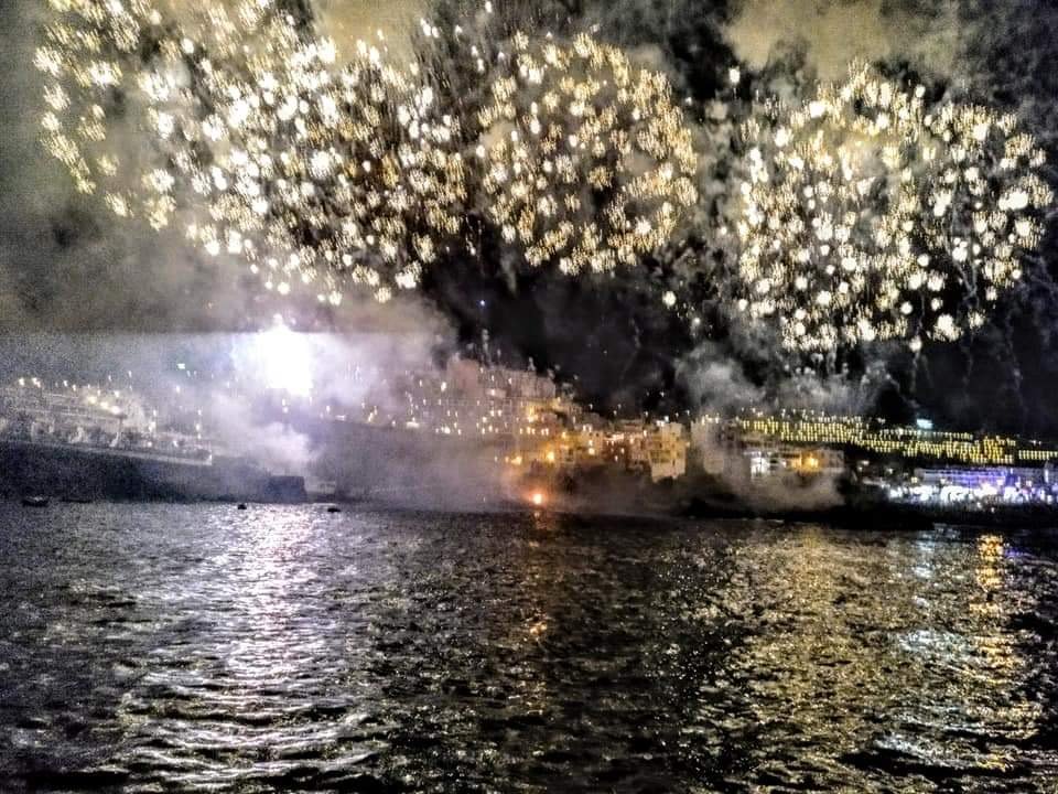 Port of Santiago will be illuminated this Saturday with more than 1,000 kilos of pyrotechnic material